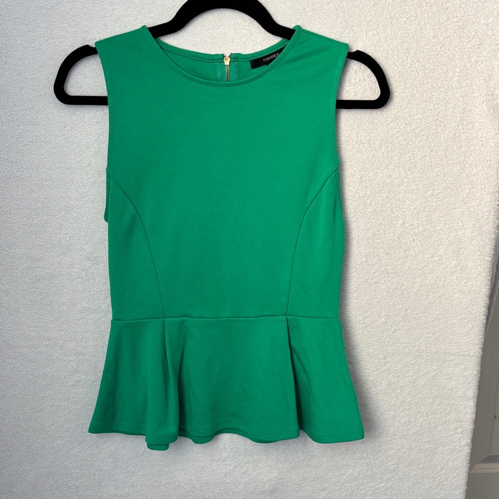 Green Sleeveless Peplum Top